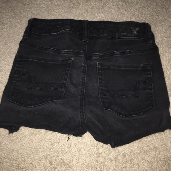 [American Eagle] Black Jean Shorts - Picture 3 of 8